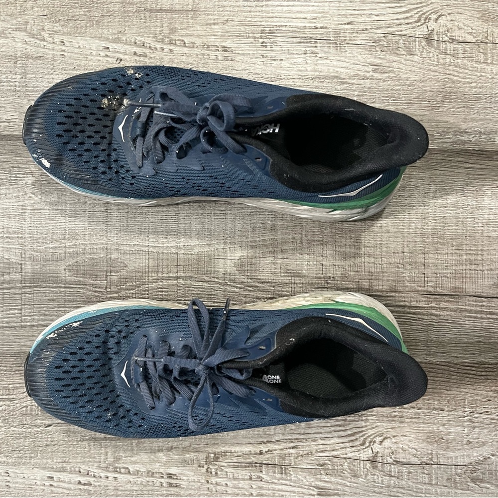 Slightly used Hoka One One (with paint splatter) Size 9